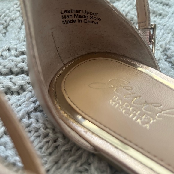 Badgley Mischka Jewel Flat sandal - Picture 6 of 11